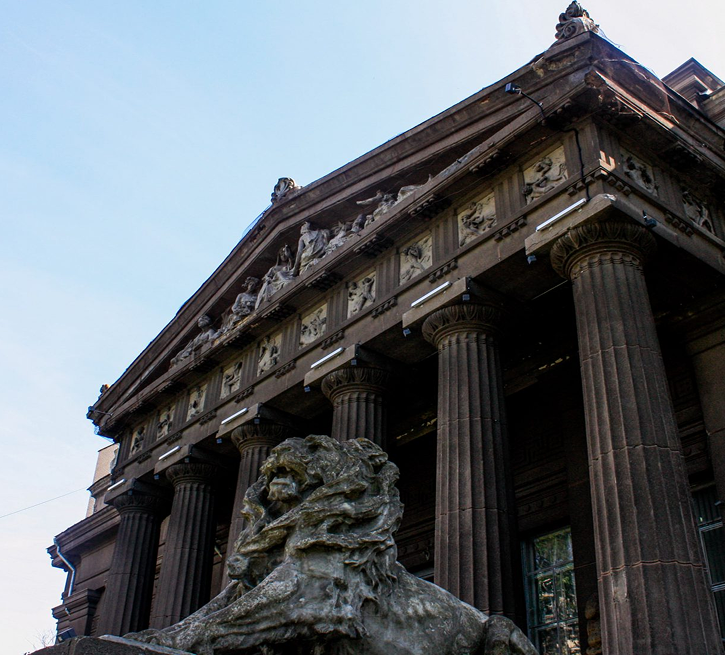 Зовнішній вигляд художнього музею